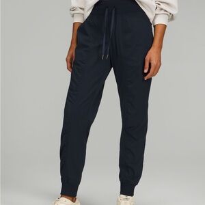 Lululemon Dance studio joggers. Size 0